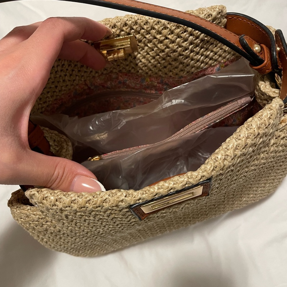 Purse - Picture 2 of 4